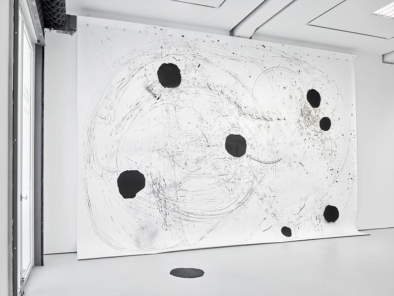 INSIDE T – LEARNING FROM THE BODY – MOVEMENTS OF MATTER #01
