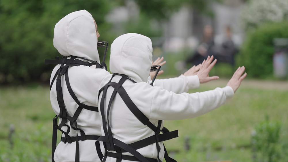 MORNING MOON (Co-Navigating)